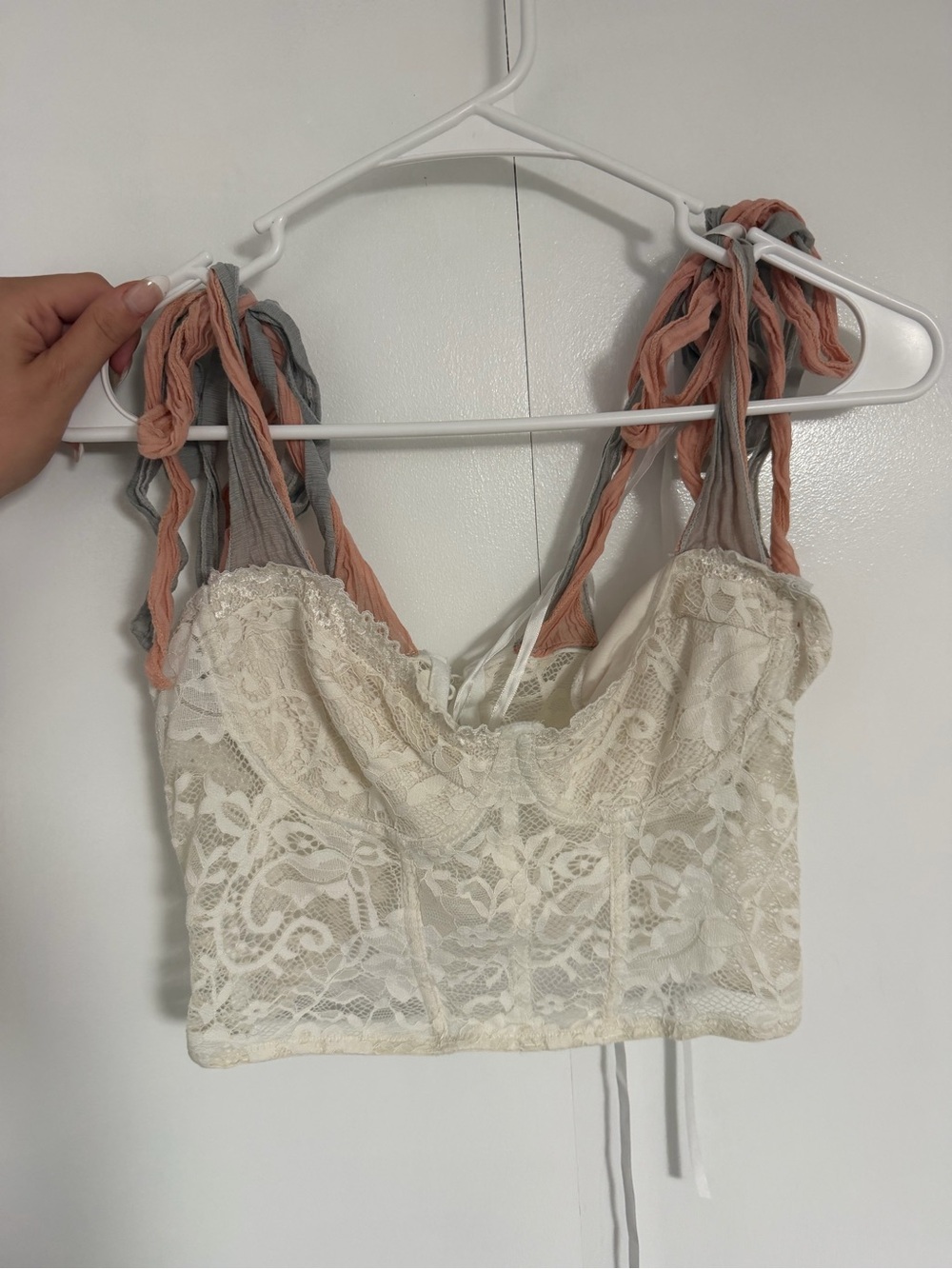Lace Cropped Cami Top with Twisted Straps - Cream